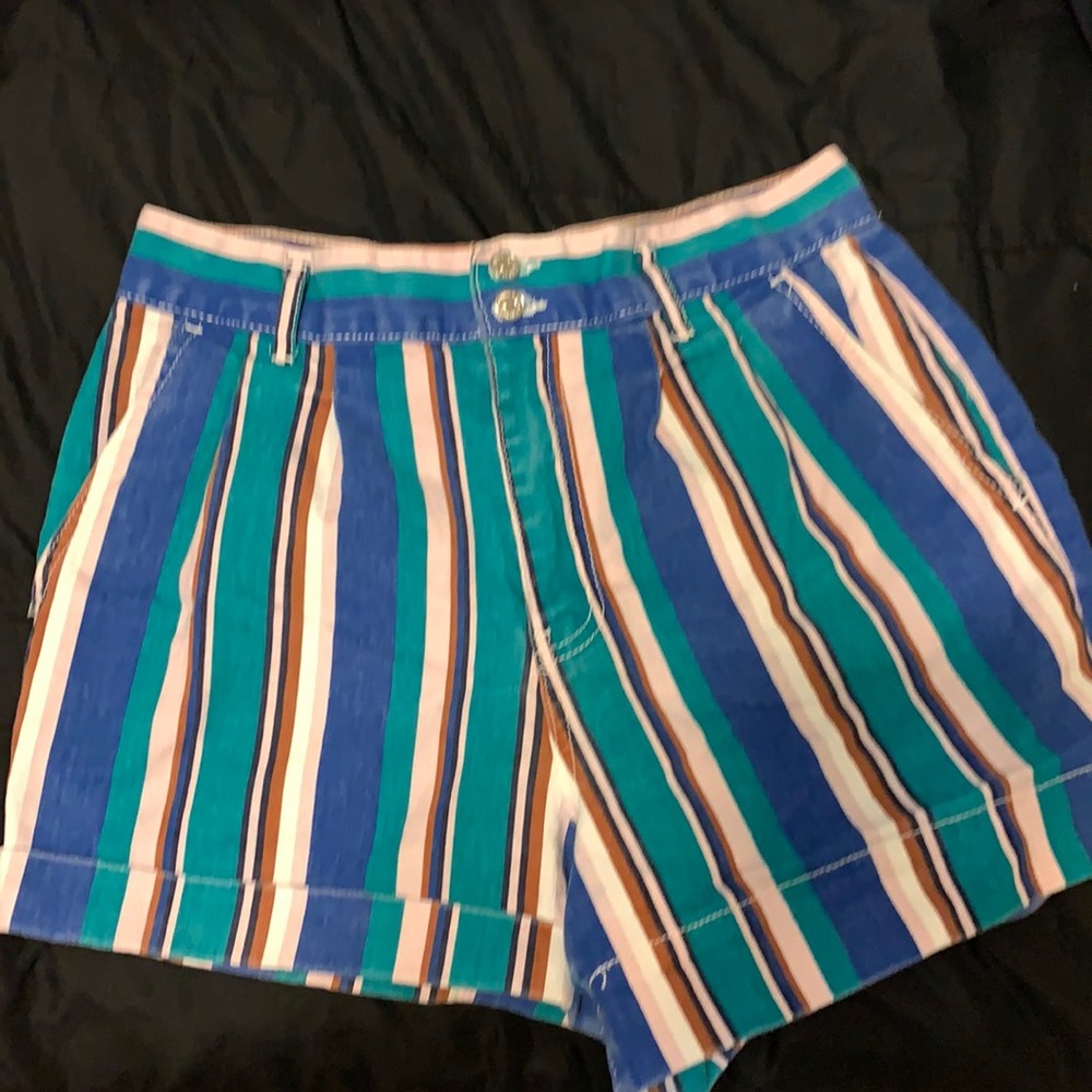 FOREVER21 MULTICOLORED HIGH WAISTED SHORTS